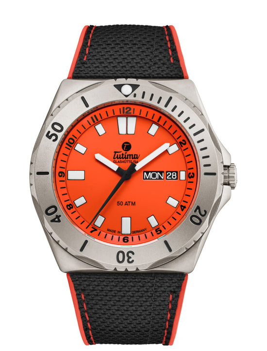 Load image into Gallery viewer, Tutima M2 Seven Seas Titanium Automatic Watch Orange 6151-07
