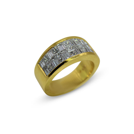 18k Yellow Gold Baguette & Princess Diamond Fashion Ring