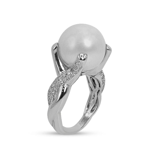 14kw White South Sea Pearl and Diamond Ring