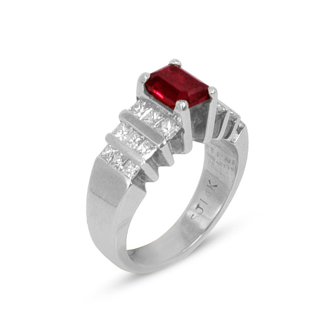 18K Ruby & Diamond Fashion Ring